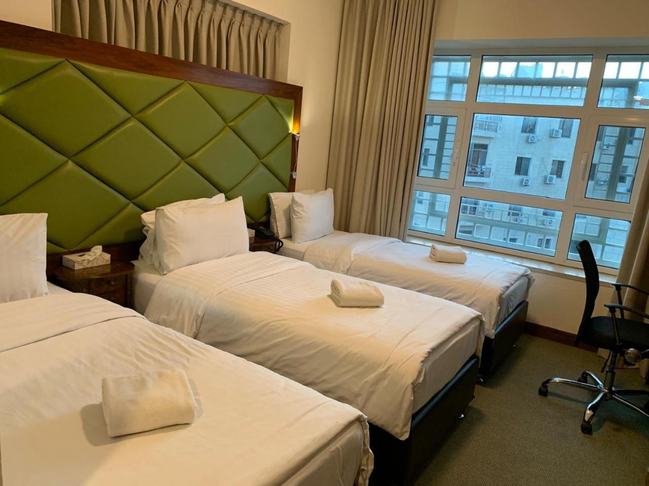 Holyland Hotel Amman Exterior photo